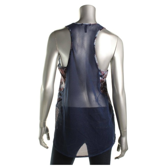 Kiind of women’s tank‎ top - Picture 3 of 15